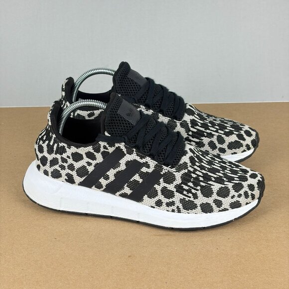 Adidas Swift Run Leopard Print Athletic Shoes Womens 7.5 Cream Black Low Top - Picture 3 of 10